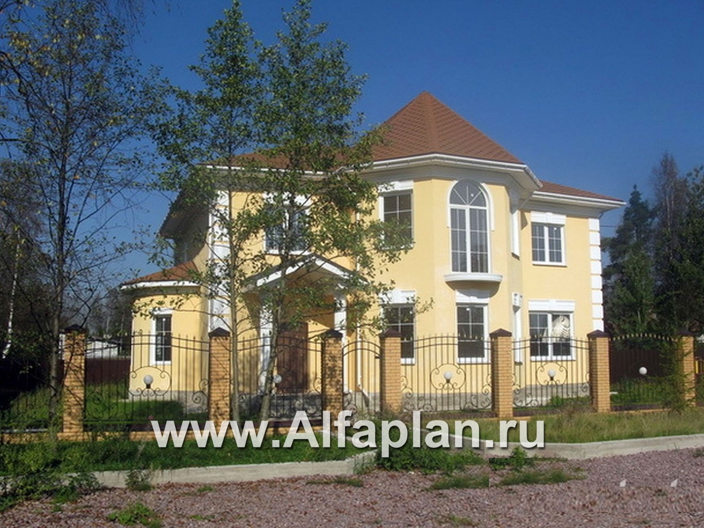 «Белта» - проект двухэтажного дома из газобетона, планировка со вторым светом в гостиной, с эркером и террасой - дизайн дома №1