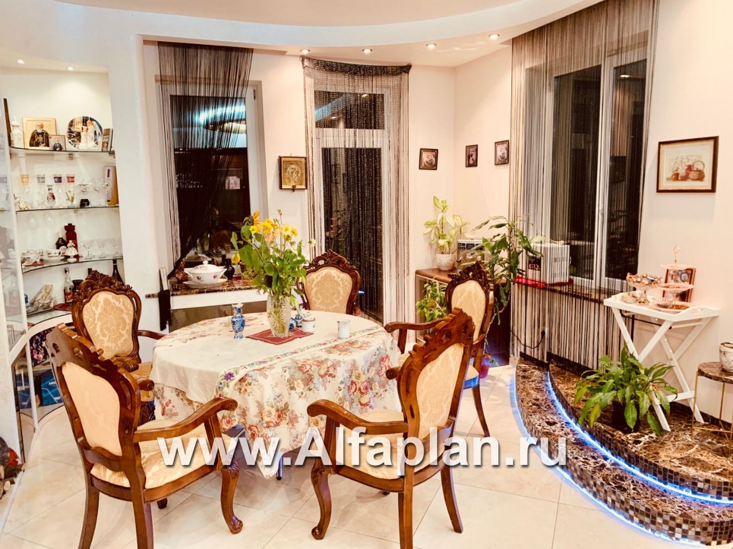 «Белта» - проект двухэтажного дома из газобетона, планировка со вторым светом в гостиной, с эркером и террасой - дизайн дома №10