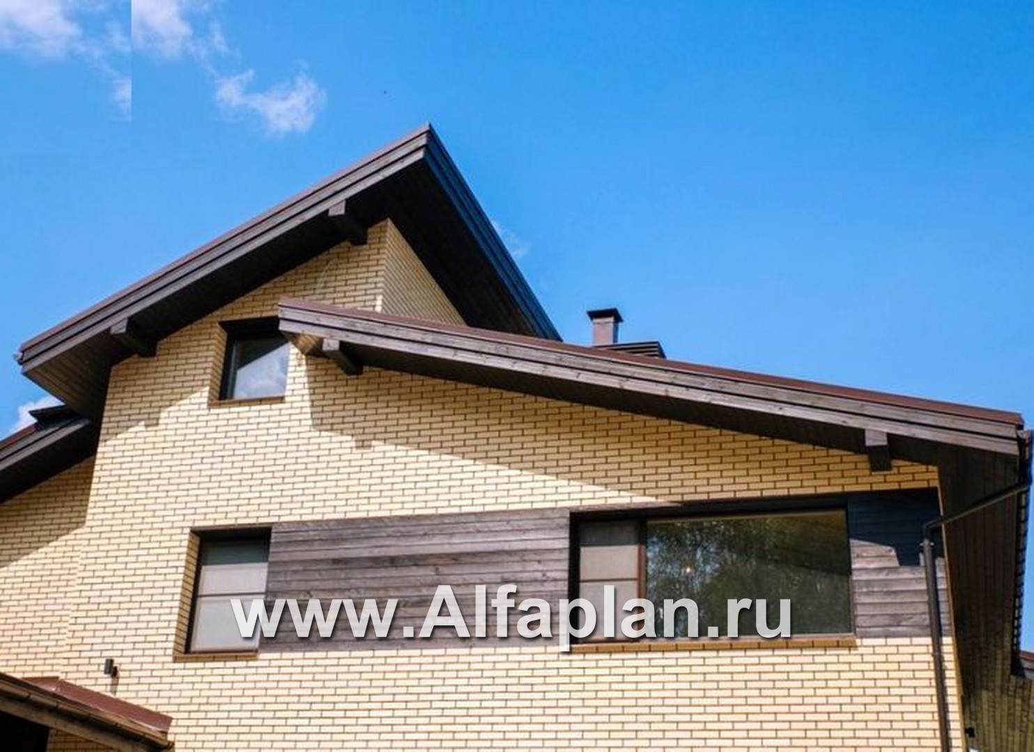 Проект двухэтажного дома с фото, план с гостевой на 1 эт и со вторым светом гостиной,  с террасой и  с гаражом на 3 авто - дизайн дома №8